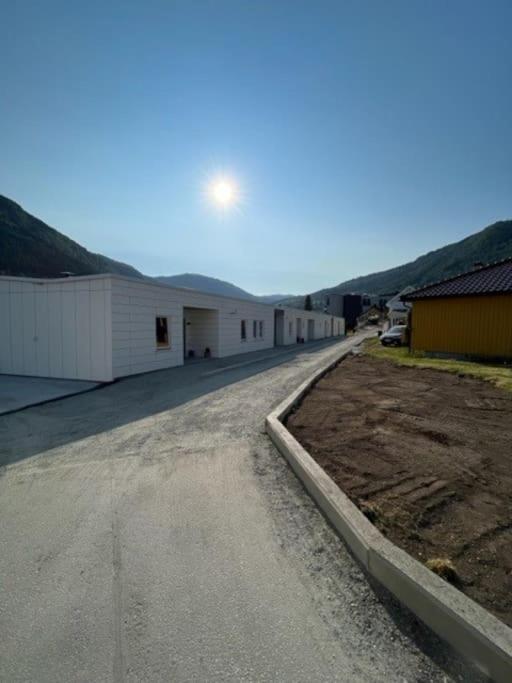 Studio Leiligheit Sogndal Exterior foto